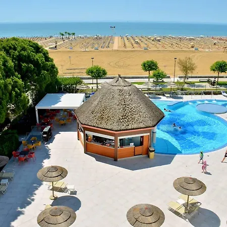 Stunning Flat With Terrace Overlooking The Sea Lejlighed Bibione