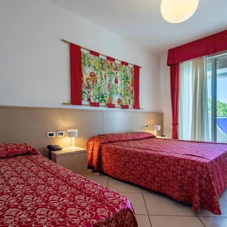 Apartment Stunning Flat With Terrace Overlooking The Sea *