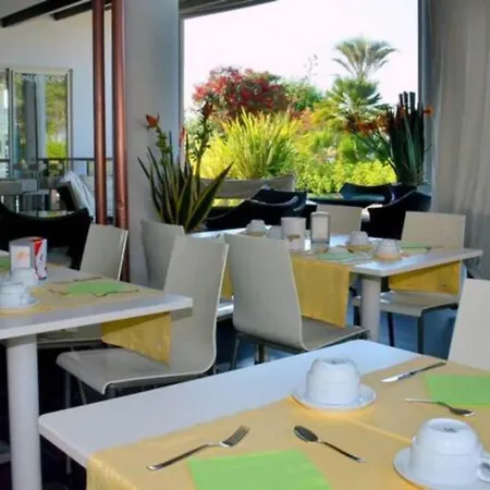 Stunning Flat With Terrace Overlooking The Sea Apartment *